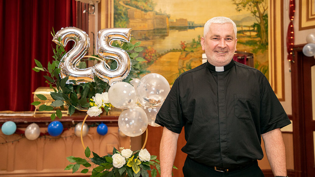 25 lat kaplanstwa ksiedza slawka szuckiego c m z parafii sw stanislawa kostki na greenpoincie kat