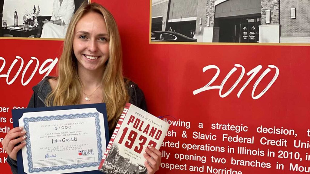 421 mlodych czlonkow polsko slowianskiej federalnej unii kredytowej nagrodzonych stypendiami kat