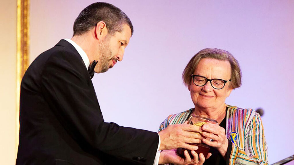 Agnieszka holland named honorary trustee by the kosciuszko foundation kat