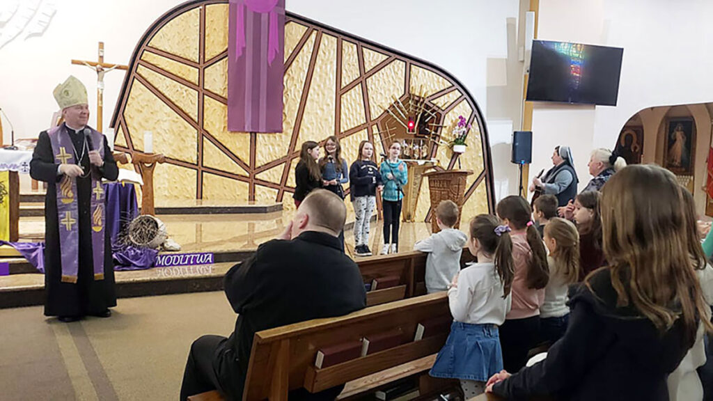 Bishop piotr turzynski visited the american polish community the story of the ulmas moved poles in the united states kat