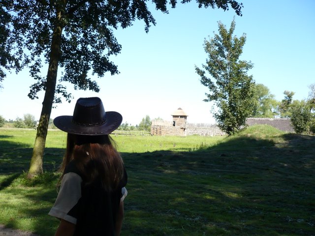 Biskupin najpopularniejszy polski grod kat 15