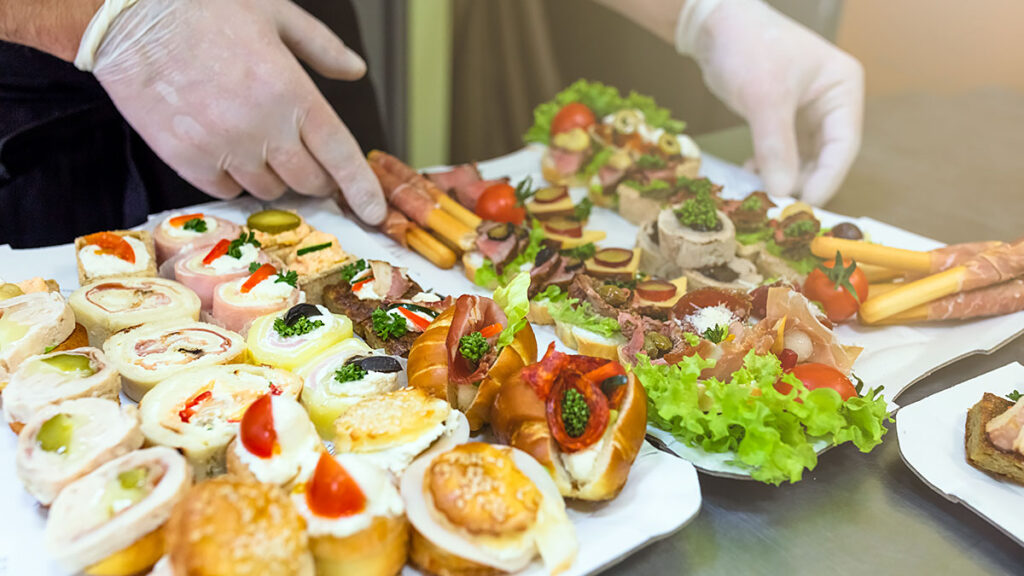 Catering na kazda okazje w nowym jorku z princess manor na greenpoincie kat