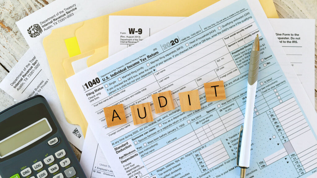 Co moze byc powodem kontroli podatkowej przez irs amerykanski urzad skarbowy kat
