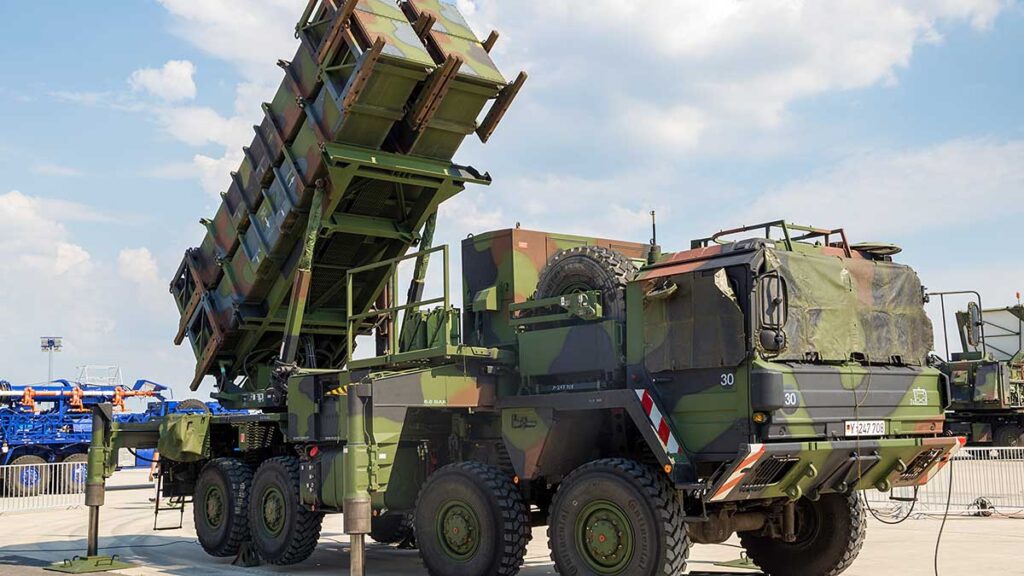 Czy polski rzad odmowil rozmieszczenia na terytorium polski systemu patriot przez sojusznikow z nato kat