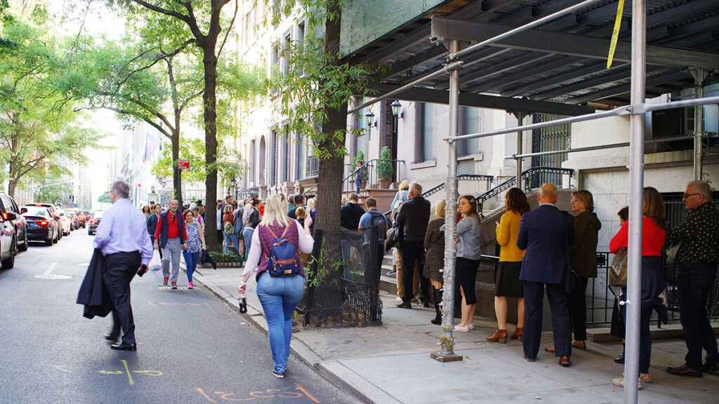 Dlaczego utrudnia sie mozliwosc oddania glosow przez polonie kat