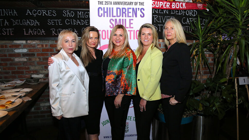 Dobroczynna akcja z okazji dnia kobiet na rzecz fundacji usmiech dziecka kat