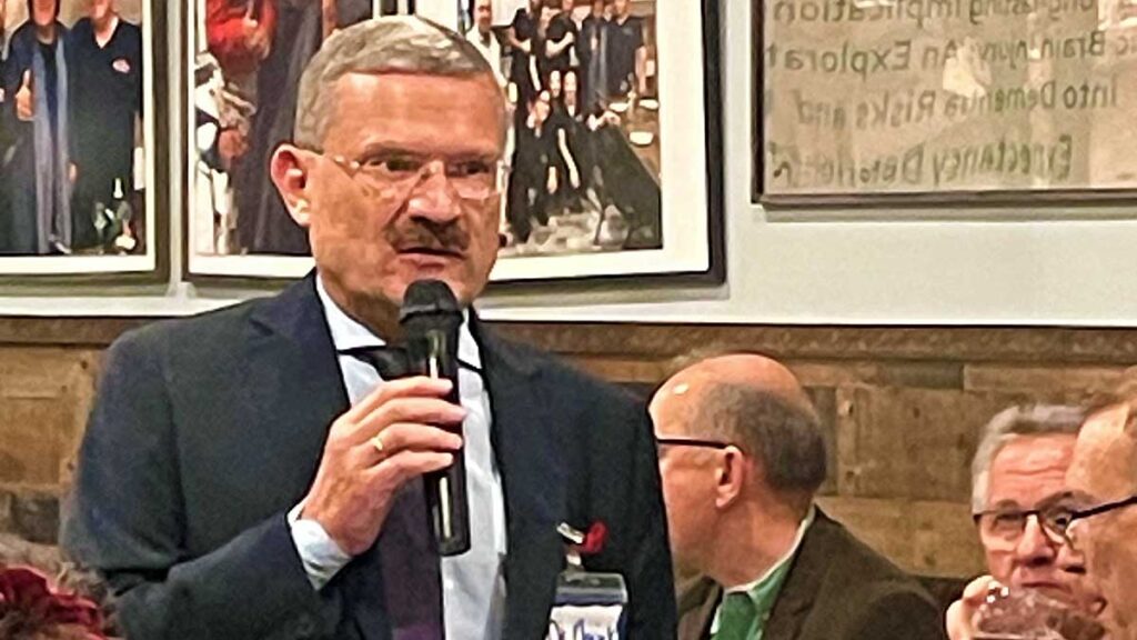 Dr dariusz nasieks networking event a resounding success an evening of connection collaboration and inspiration kat