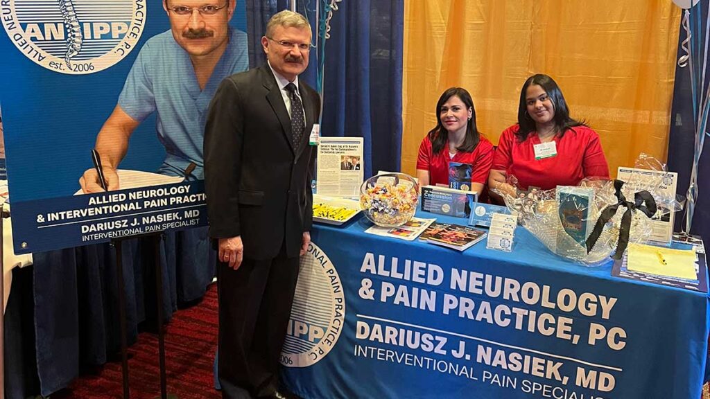 Dr nasieks team at the nj aj boardwalk seminar 2023 kat