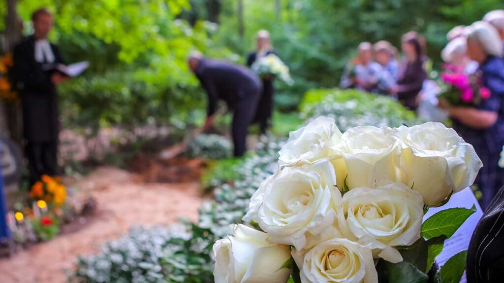 Dyrektywy pogrzebowe w nowym jorku omawia adwokat joanna gwozdz kat