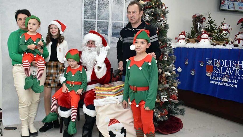 Dzis swiety mikolaj spotyka sie z dziecmi w ny i nj w oddzialach psfcu kat