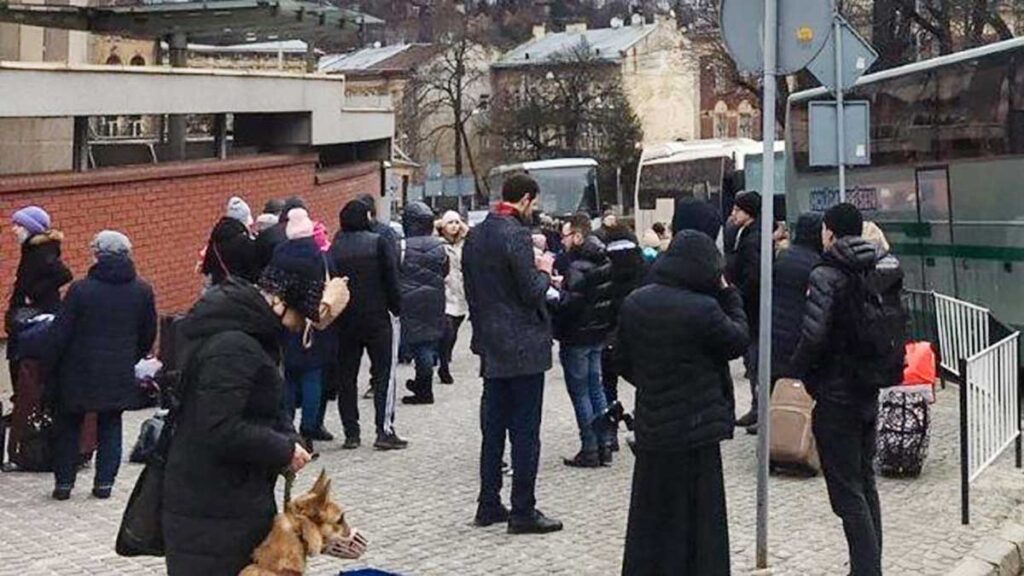 Ewakuacja polakow i osob polskiego pochodzenia z ukrainy kat