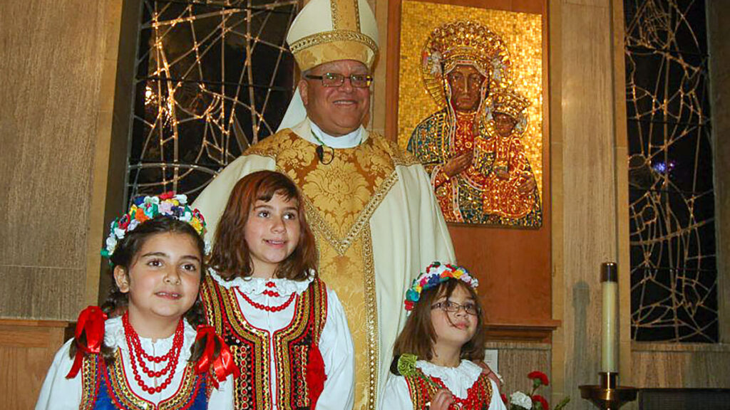 Feast day mass in honor of our lady of czestochowa in youngstown kat