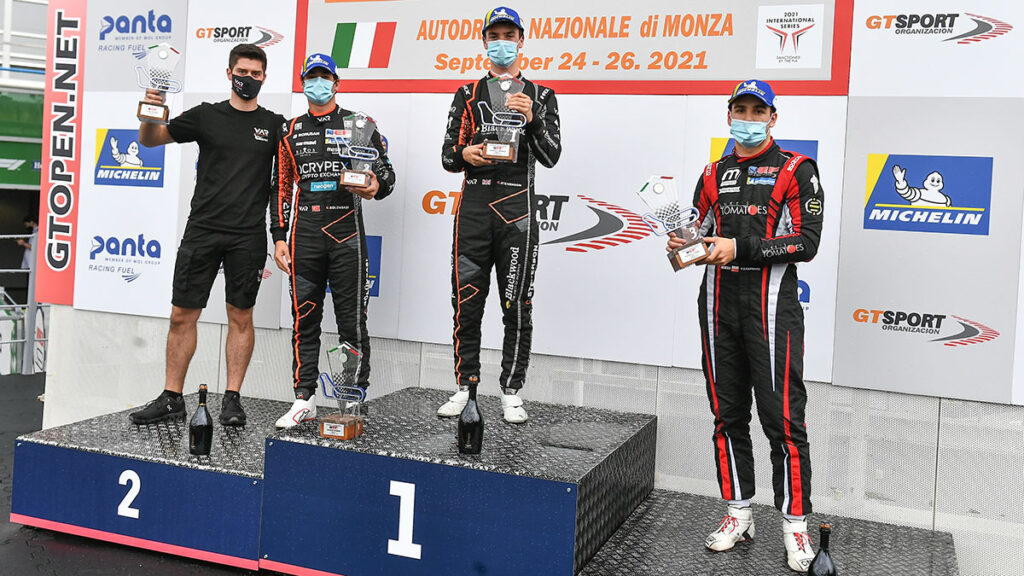Filip kaminiarz na podium w formule 3 kat
