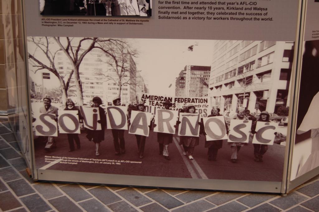 Former labor leader visits reuther labor library at wsu kat 20