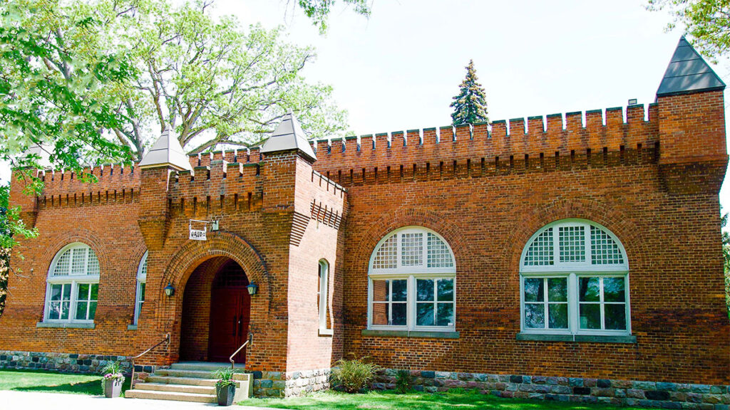 Friends of polish art and the polish institute of culture research at orchard lake relaunch longstanding fine arts competition kat