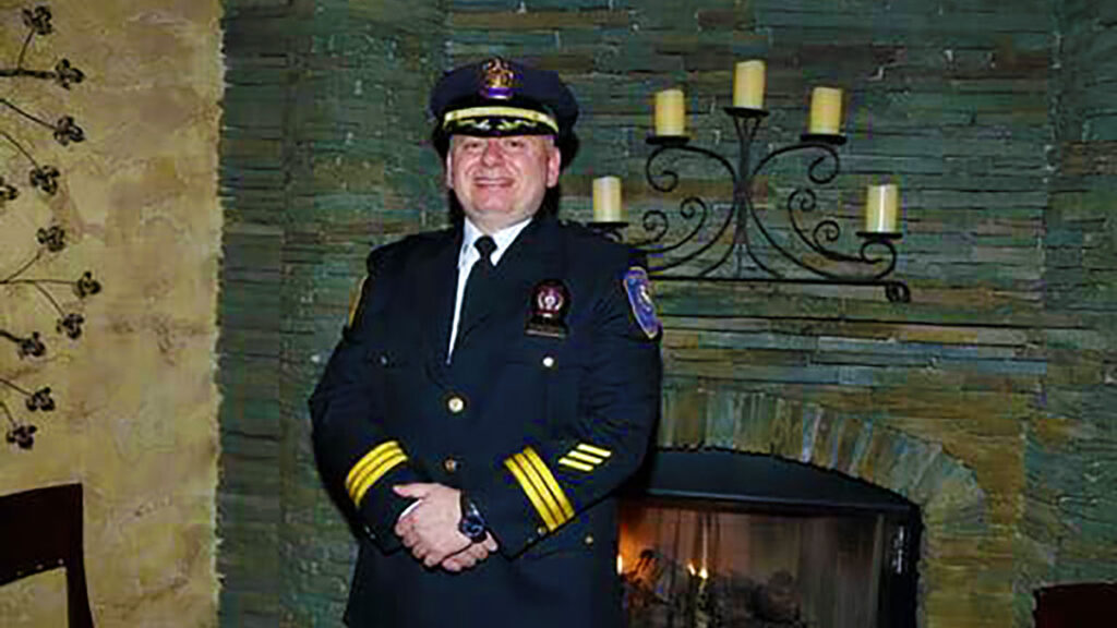 Glowny marszalek parady pulaskiego 2023 franciszek r piwowarczyk kat