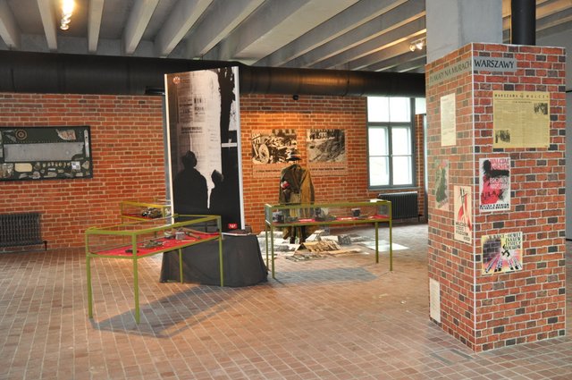 Historia powstania warszawskiego w dioramach i modelach kat 15