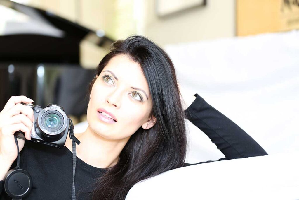 Iga supernak solo photography exhibition at starbucks in greenpoint kat 55