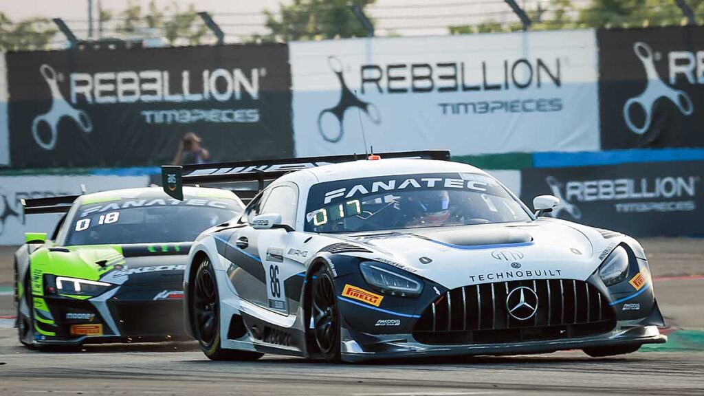 Igor walilko celuje w podium w zandvoort kat