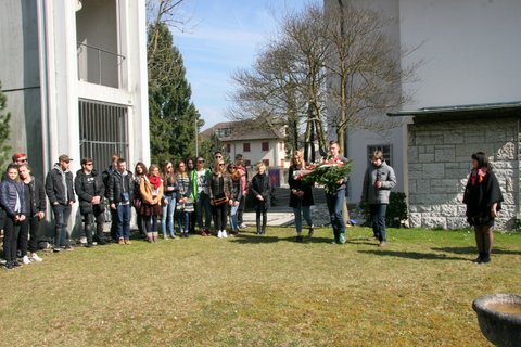 Ile szwajcarii w polsce i polski w szwajcarii kat 41