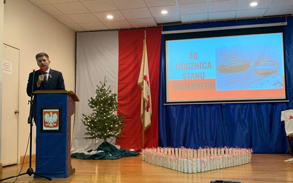 Konsul adrian kubicki obchodzil 40 rocznice wprowadzenia stanu wojennego z polonia w massachusetts i new jersey kat