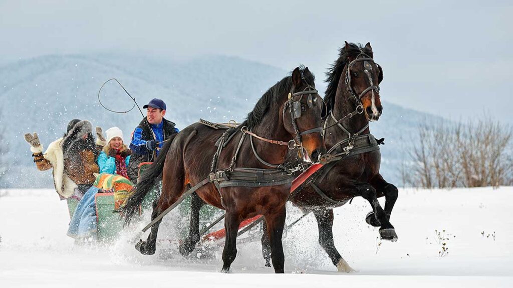 Kulig ognisko i inne atrakcje z centrum polsko slowianskim kup bilety teraz kat