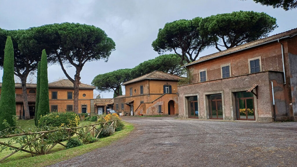 Leon xiv odwiedzil borgo laudato si w castel gandolfo kat