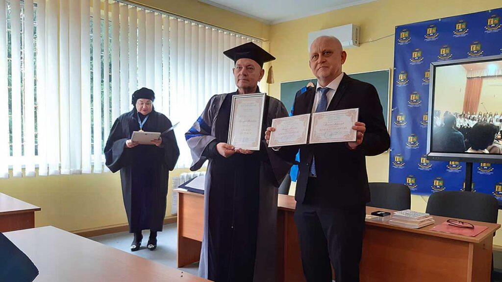 Lwow doktorat honoris causa i tytul profesora honorowego dla prof miroslawa matyji kat