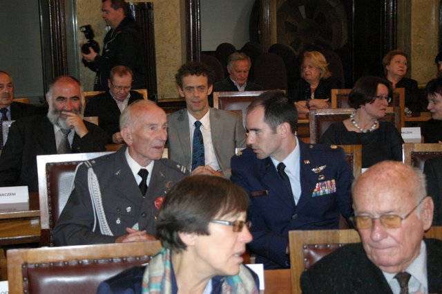 Medale dla weteranow lotnictwa w krakowie kat 15