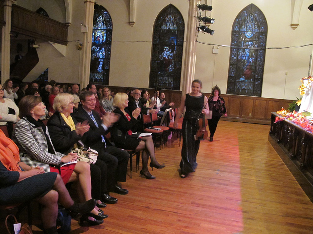 Mlodzi artysci na polonia wspiera talenty w centrum polsko slowianskim kat 55