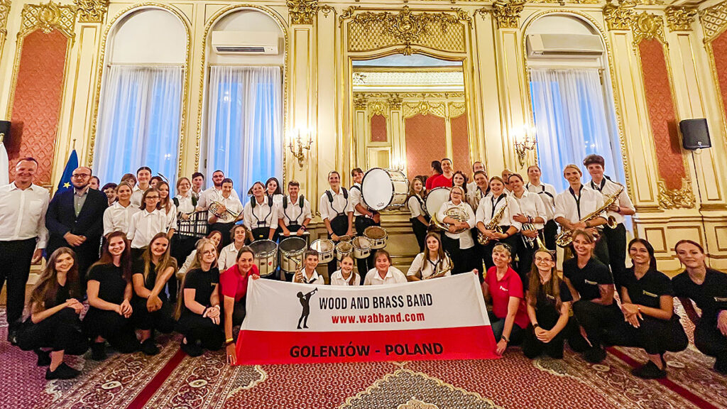 Mlodziezowa orkiestra deta z goleniowa zagrala w nowym jorku kat