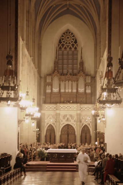 Msza jazzowa tylko w krakowie dzien zaduszny trwa dwa dni kat 15