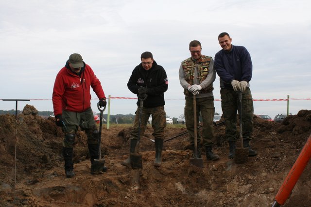 Na podkrakowskich polach odnaleziono wrak messerschmitta me 109 kat 15