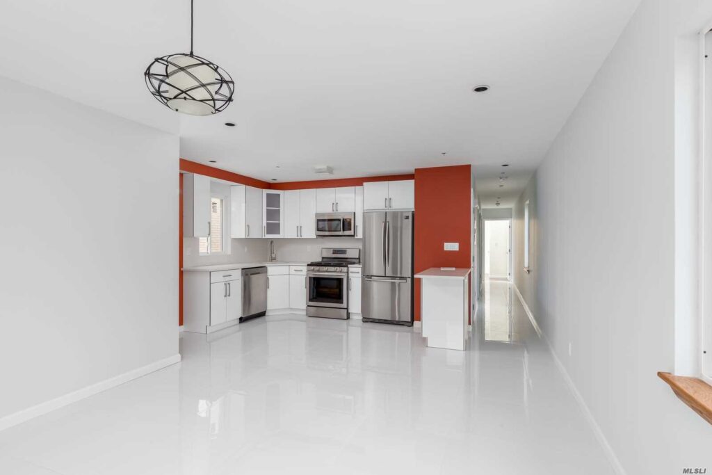 Na sprzedaz nowy dwurodzinny dom na maspeth ny kat 42