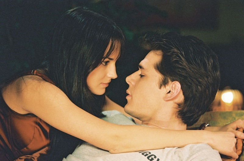 Niebanalny poczatek milosnych uniesien kat 18