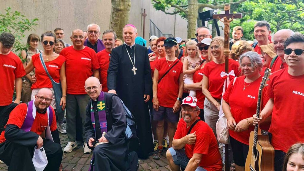 Niemiecka polonia pielgrzymowala do westfalskiej czestochowy kat