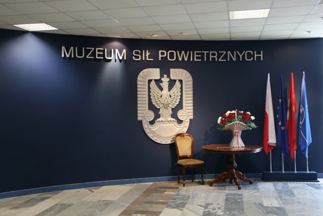 Nowa wystawa silnikow lotniczych w muzeum sil powietrznych w deblinie kat 15