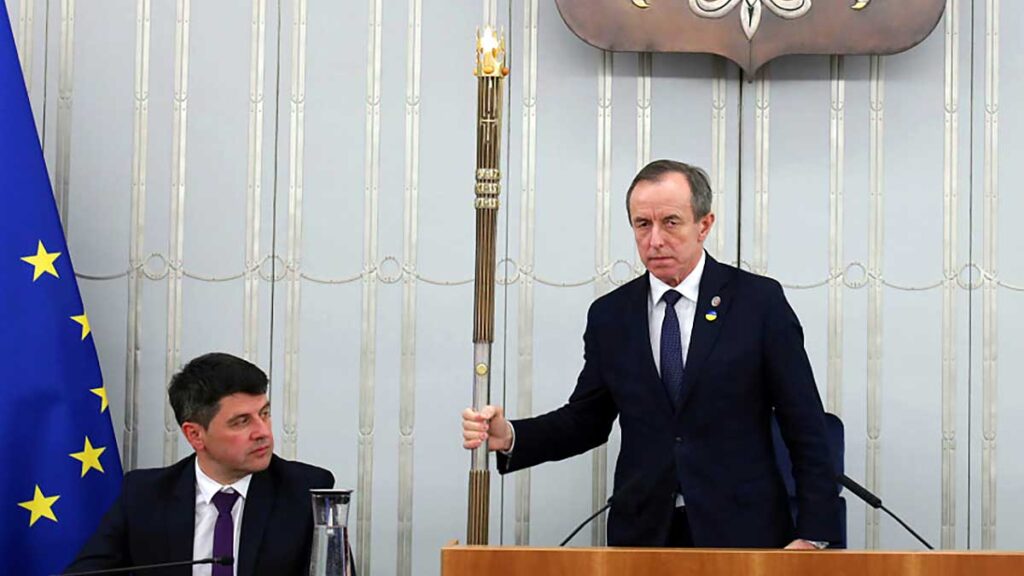Nowelizacja ustawy o sadzie najwyzszym przyjeta w senacie rp kat