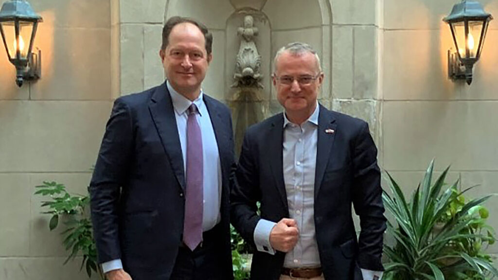 Nowi ambasadorowie usa i polski mark brzezinski i marek magierowski spotkali sie w waszyngtonie kat