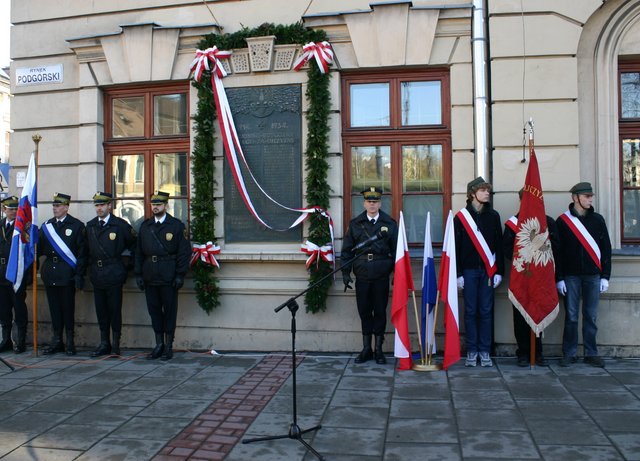 Obchody 95 rocznicy odzyskanie niepodleglosci przez polske w krakowie kat 15