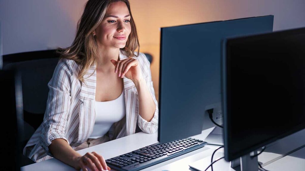 Od 3000 do ponad 20000 zl tak zarabiaja juniorzy w branzy it w polsce kat