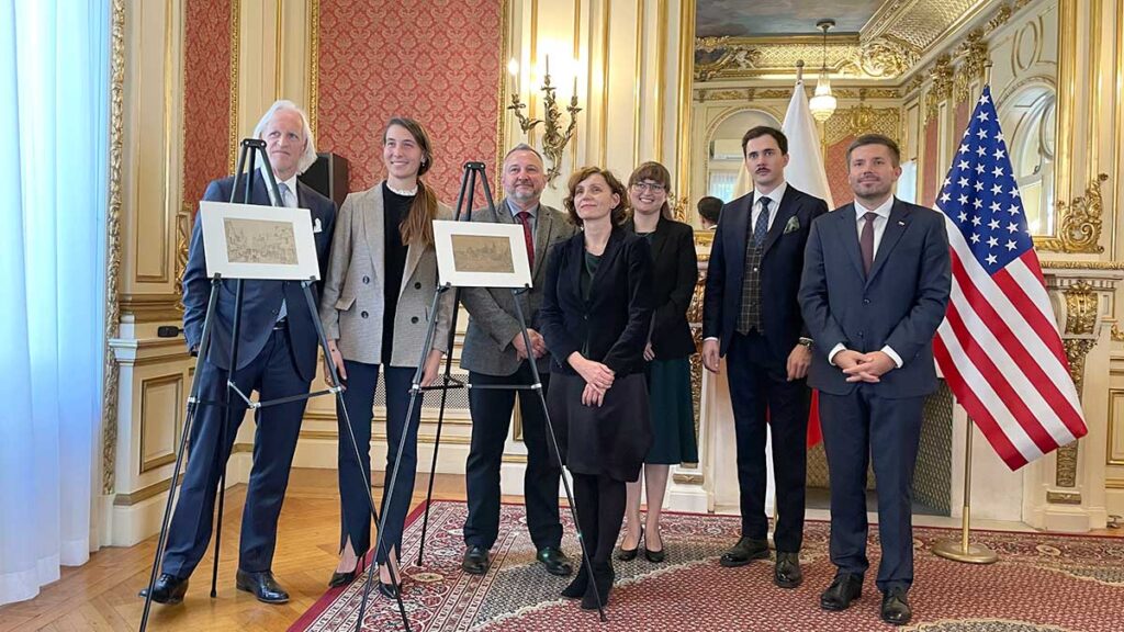 Odnalezione w usa rysunki adolfa kozarskiego powracaja do polski kat