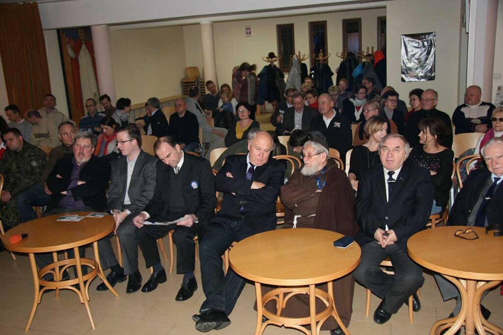 Ostatnia czesc grudniowego triduum lotniczego vi muzyczne spotkanie candie 2016 kat 13