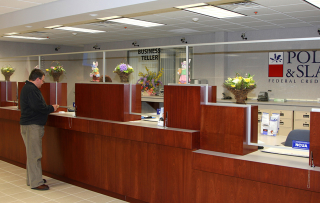 NY) i w Trenton (NJ) do końca tego roku.