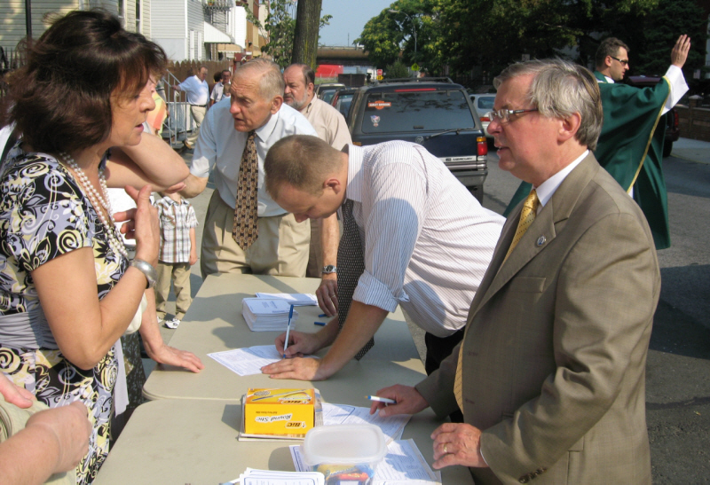 Pac wraps up brooklyn voter drive in sunset park kat 20