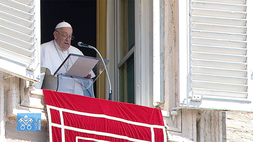 Papiez franciszek prawdziwa wiara i modlitwa otwieraja umysl i serce kat