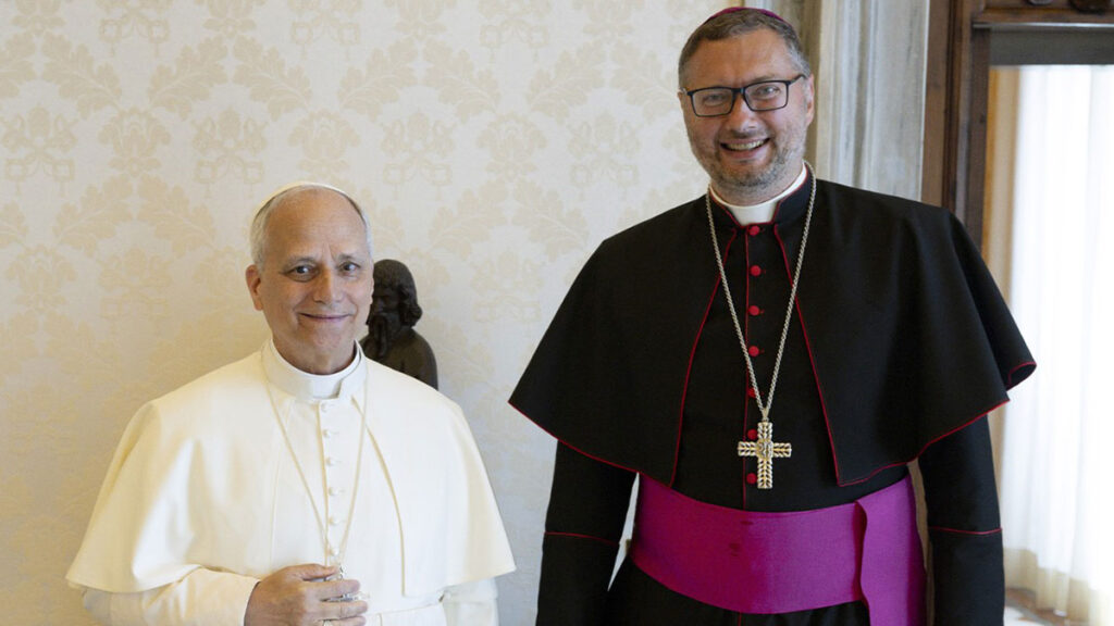 Papiez przyjal nuncjusza apostolskiego na ukrainie podzielilem sie nadzieja i bolem kat