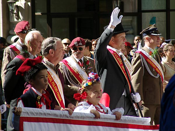 Parada gen pulaskiego nowy jork 10 03 2004 kat 15