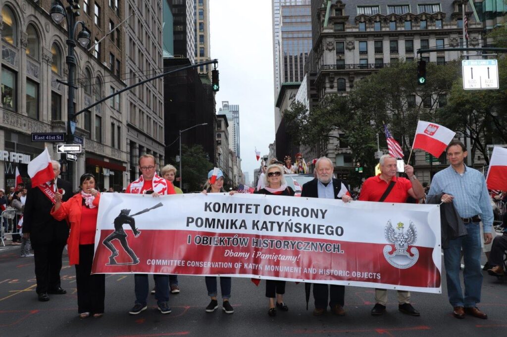 Parada pulaskiego 19 w nyc zdjecia czesc 9 kat 20