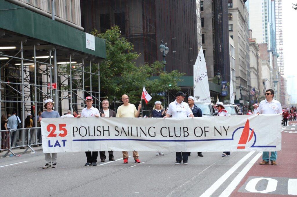 Parada pulaskiego 2018 w ny zdjecia cz 12 kat 20